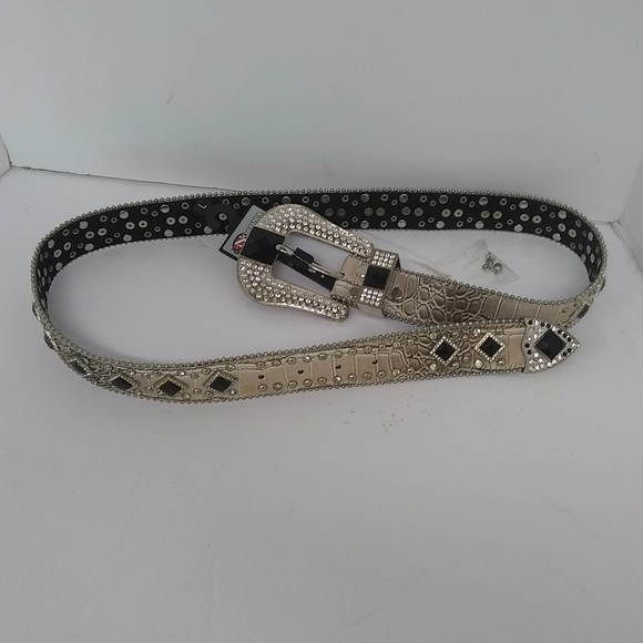 Nocona Western Womens Belt Leather Beige Croc Stud Onyx Rhinestones 44\